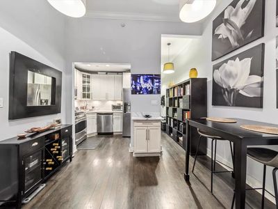 555 Lenox Ave #1B