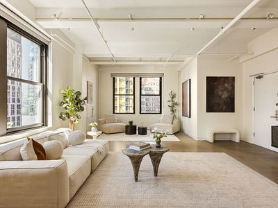 50 W 29th St APT 13W