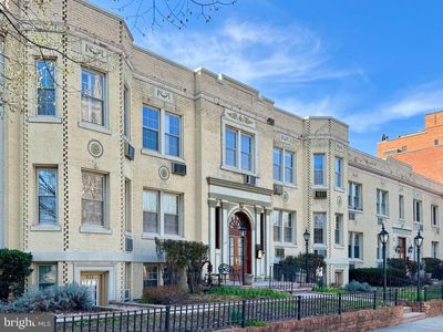 3024 Wisconsin Ave NW APT 207