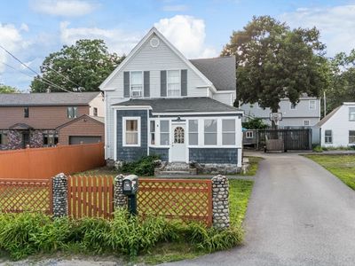 Property at 10 Grant St, Dracut, MA