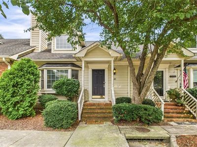 18 Park Village Ln UNIT B