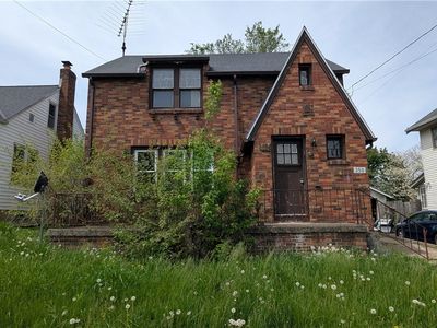 350 Sturges Ave