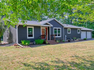 6093 Redpine Rdg