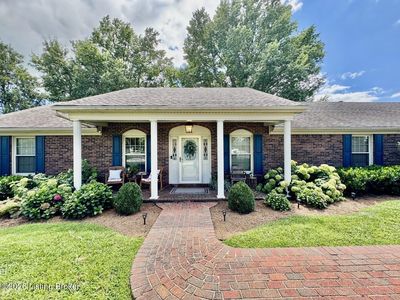 316 E Grundy Ave