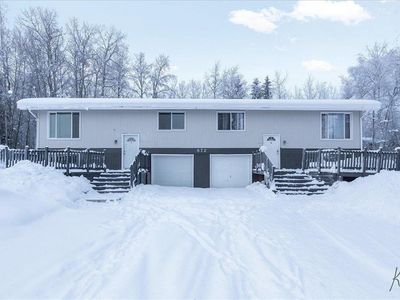 872 Ridge Loop Rd