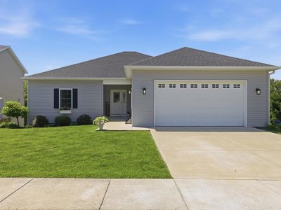 1261 W Olivia Ct