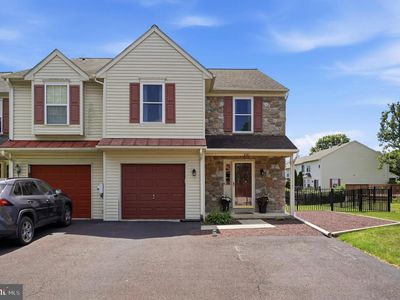 Property at 461 Berkshire Dr, Souderton, PA