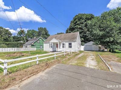 13 Fairchild Drive