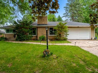 1107 Pine Valley Dr