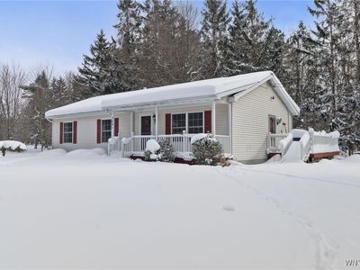 Property at 7441 Derby Rd, Derby, NY