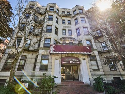 1254 Commonwealth Ave APT 11