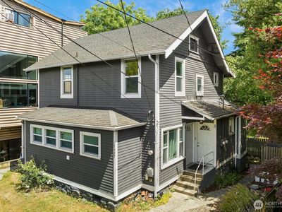5444 Kirkwood Place N