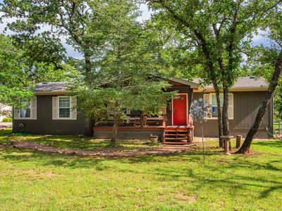 216 Windmill Oaks Ave