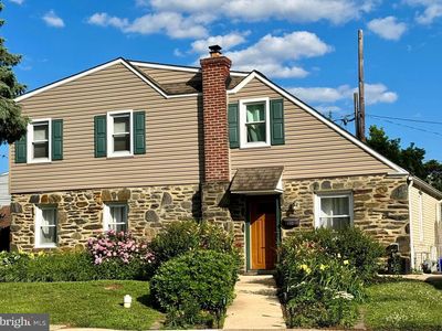Property at 732 Cricket Ln, Aldan, PA