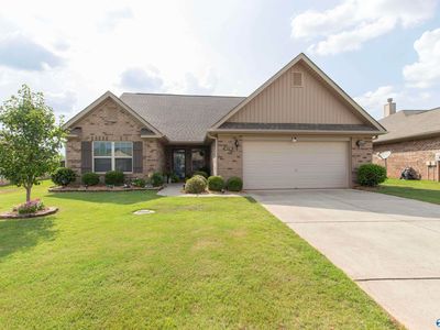 Property at 272 Fenrose Dr, Harvest, AL