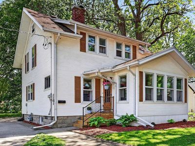 1161 Eaton Avenue