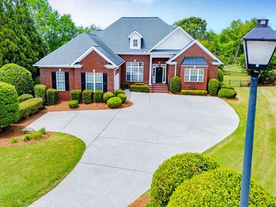 210 Turnberry Cir