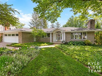 1104 Idema Dr SE
