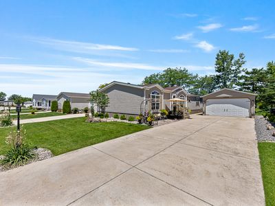 Property at 10864 W Doral Dr, Frankfort, IL