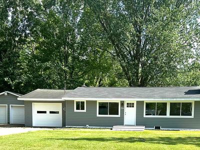 704 Prairie Creek Dr