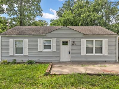 6011 Freeman Ave