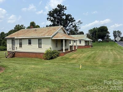 1306 Salem Rd