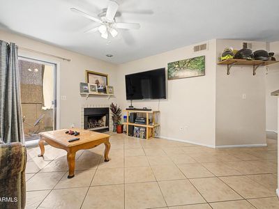 533 W GUADALUPE Road #1104