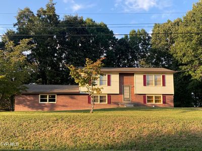 689 White Top Rd