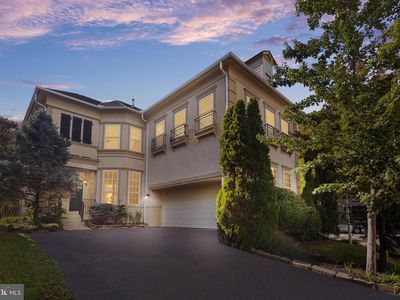8401 Tillett Loop