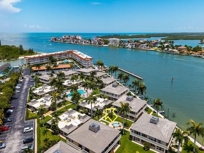 Property at 1215 Edington Pl APT H4, Marco Island, FL