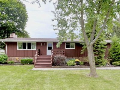 2904 Shady LANE