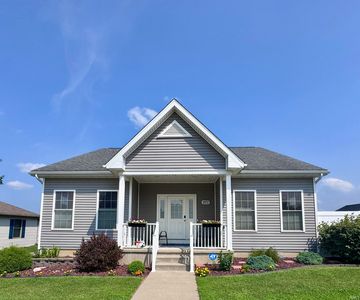 970 Dora Ln