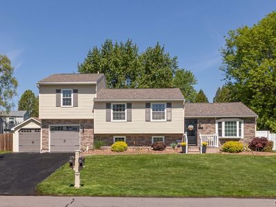 8436 Silver Spruce Cir