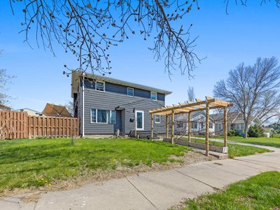 512 N Highland Ave