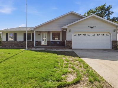 611 Delmar Dr