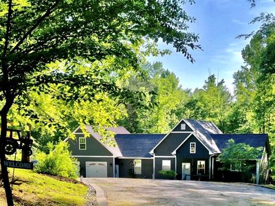 382 Friendship Valley Rd