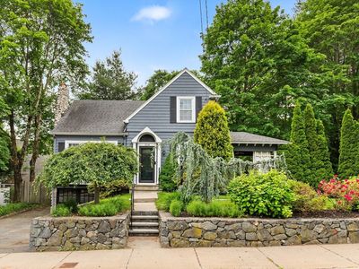 304 Lowell St