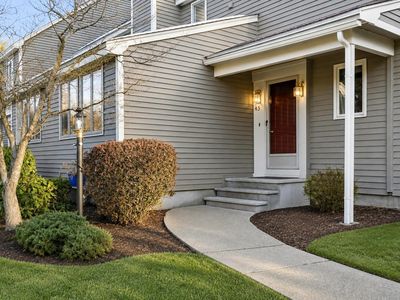 43 Brickett Hill Cir
