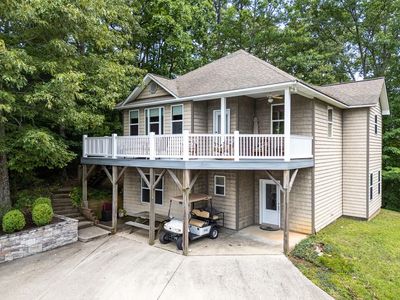 883 Village Rd