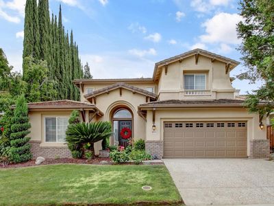 1804 Heather Garden Ln