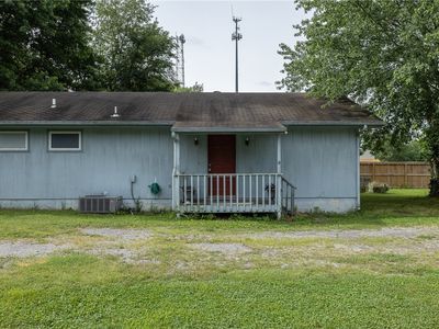 Property at 404 4th Ave NE, Gravette, AR