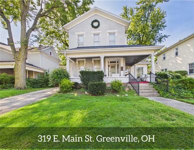 319 E Main St