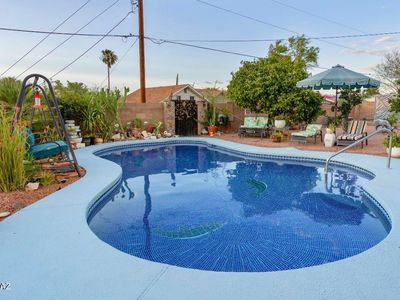 208 W George Truit St