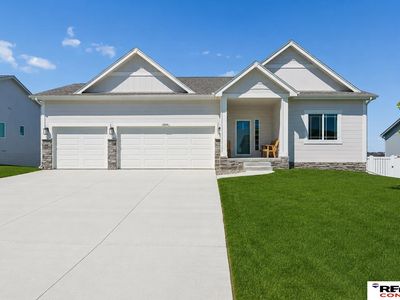 12104 S 107th Ave