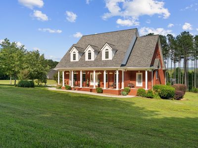 411 Thompson Hill Rd