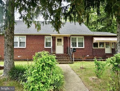 Property at 1704 Meetinghouse Rd, Upper Chichester, PA