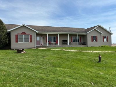 3053 E 1900 North Rd