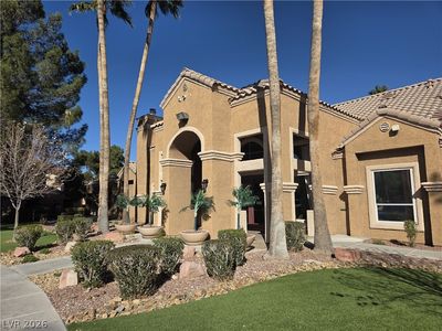 1150 N Buffalo Dr APT 1075