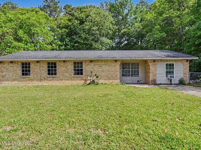 1800 Timberlane Rd