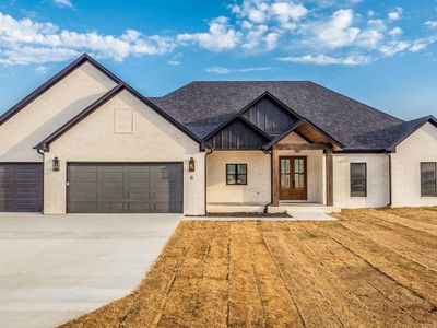 6 Republican Meadow Ln